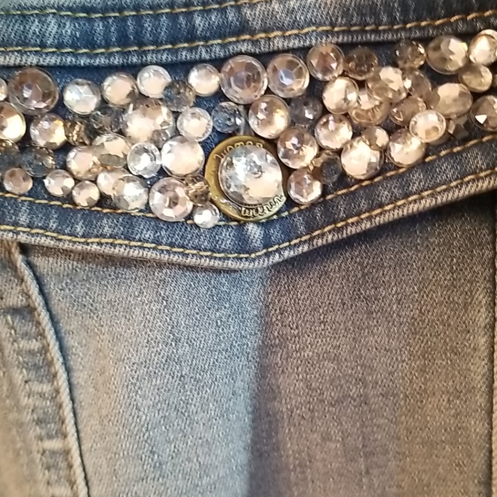 Jacket - Picture 3 of 6